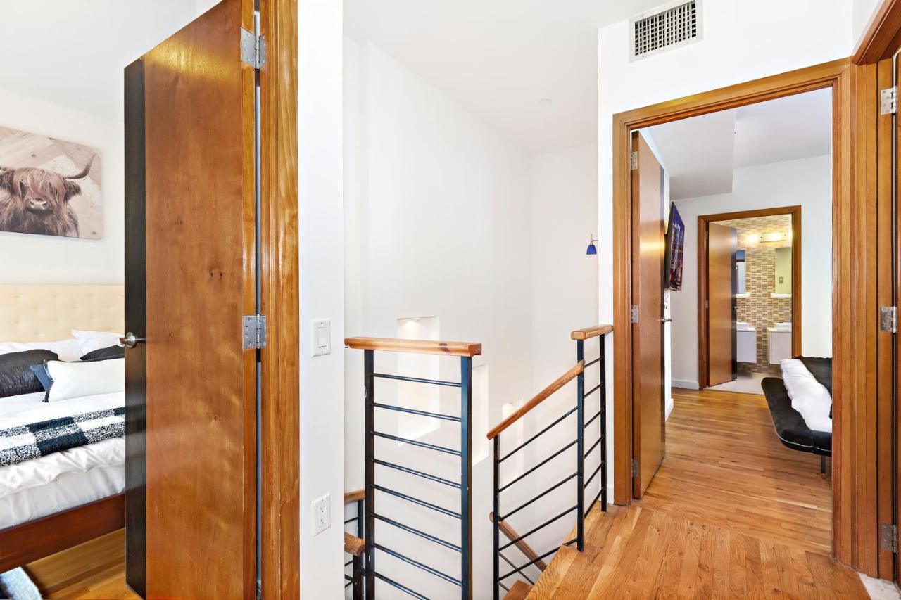 Luxurious 4 Bedroom Penthouse Pangsapuri New York