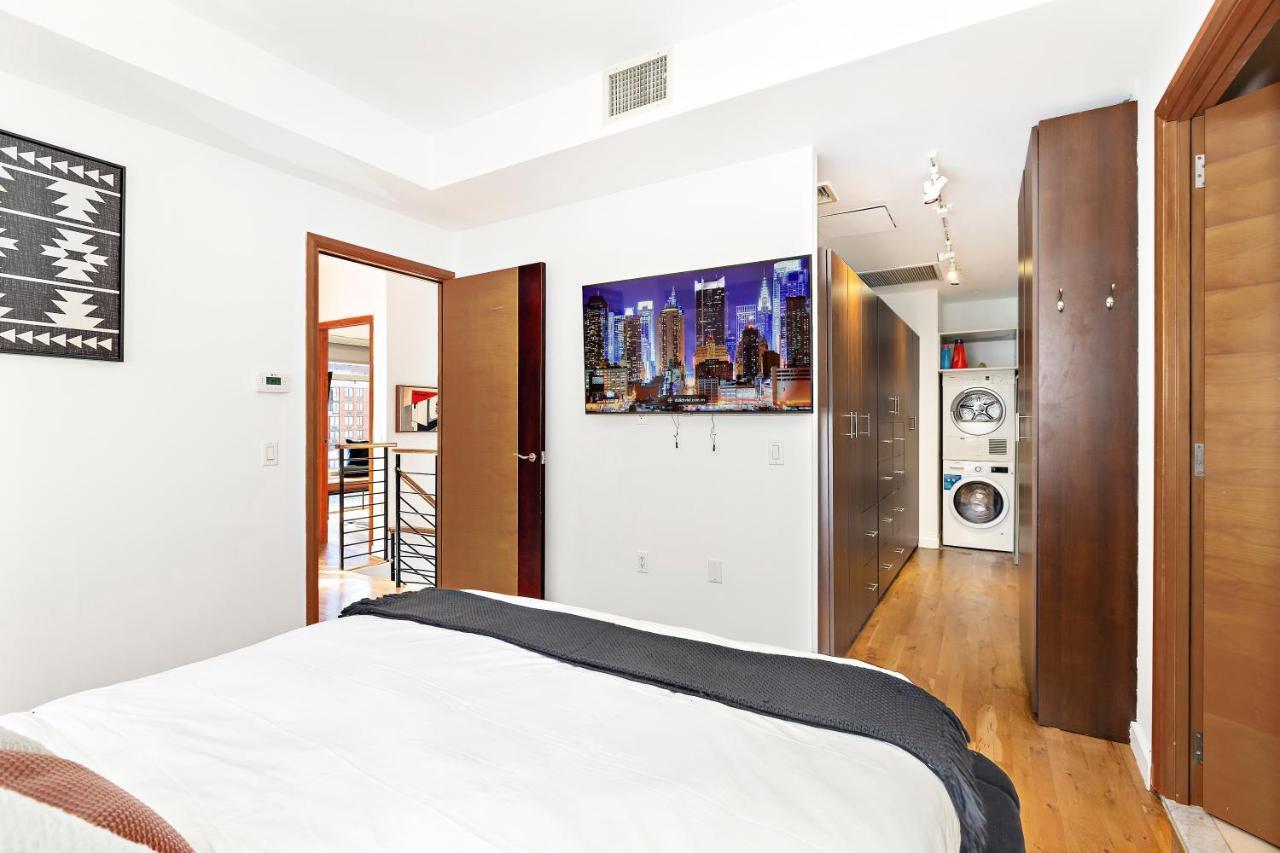 Luxurious 4 Bedroom Penthouse Pangsapuri New York